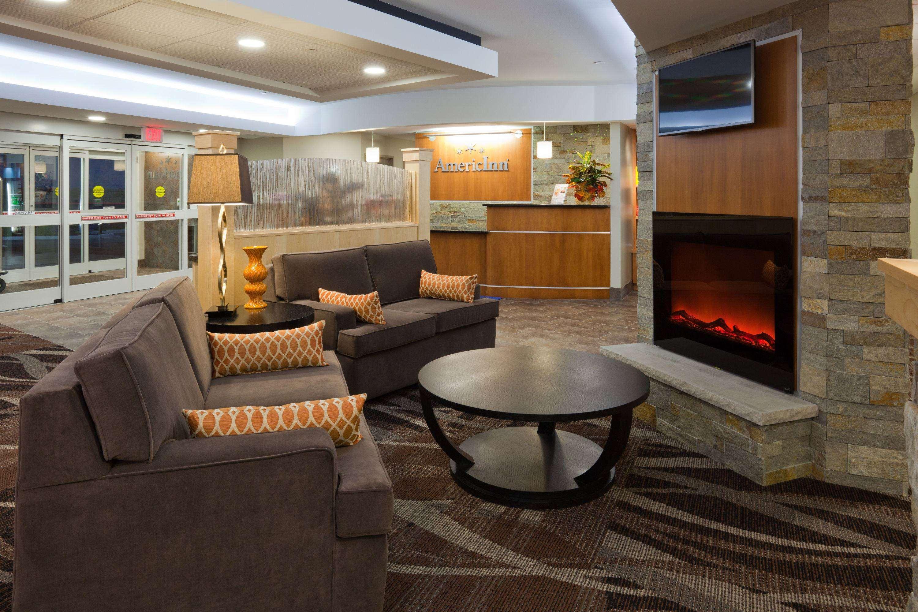 Americinn By Wyndham Waupun Екстер'єр фото